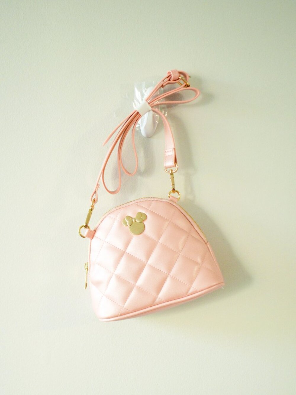Disney Minnie Mouse Pink Quilted Faux-Leather Crossbody Bag